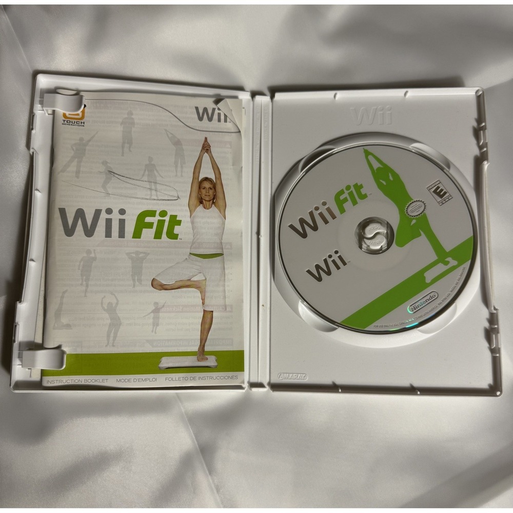 Nintendo Wii Fit Video GAME ONLY Balance Strength Flexibility Disc‎ & Manual